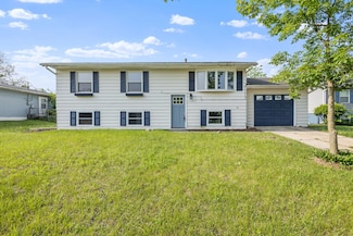 3235 W 74th Ln, Merrillville, IN 46410