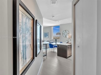55 SE 6th St Unit PH4107, Miami, FL 33131