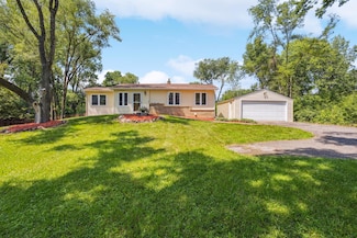 6618 Stillwater Blvd N, Saint Paul, MN 55128