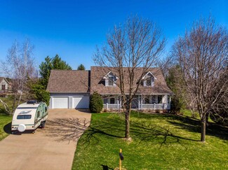 1150 Cadillac Dr, Platteville, WI 53818