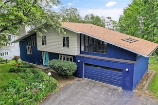 139 Oakwood Ln, Ithaca, NY 14850