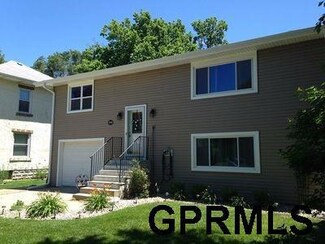 2938 N 44th St, Lincoln, NE 68504