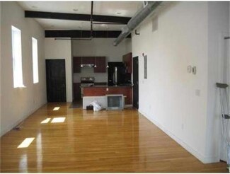 33 Sutton St Unit 2, Lynn, MA 01901