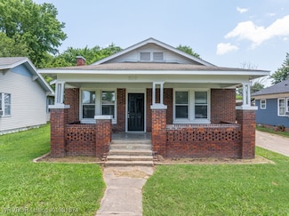 810 Clifton Ct, Fort Smith, AR 72903