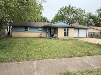 312 E Fuller Dr, Euless, TX 76039