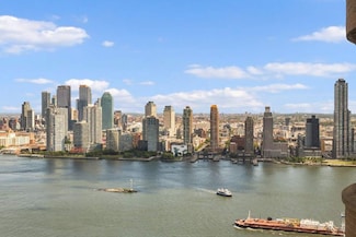 330 E 38th St Unit 40E, New York, NY 10016