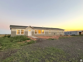 944 E Kiva Dr, Blanding, UT 84511