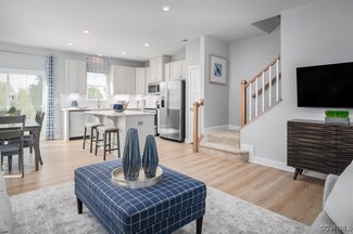 2240 Palm Ct, Sandston, VA 23150