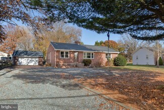 623 Long Bar Harbor Rd, Abingdon, MD 21009