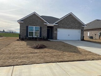 2154 Mcafee Rd, Cullman, AL 35058