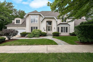 425 W 6th St, Hinsdale, IL 60521