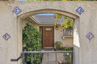 10461 N Dale Ave, Oak View, CA 93022