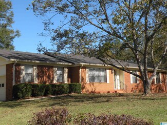 34 Forest Glen Rd, Sylacauga, AL 35150