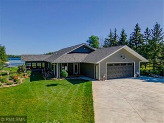 50454 MacKenzie Island Rd, Marcell, MN 56657