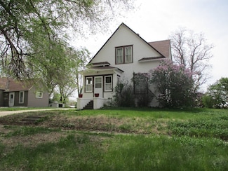224 N Cornell St, Gordon, NE 69343