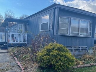 22 2nd Ave, Cheshire, MA 01225