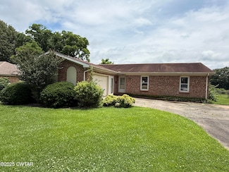 411 Honey Locust Dr, South Fulton, TN 38257