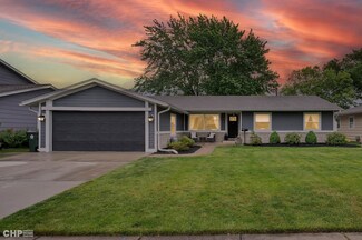518 Exmoor Rd, Elk Grove Village, IL 60007