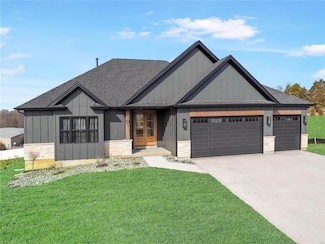 101 Stone Canyon Blvd, Foristell, MO 63348