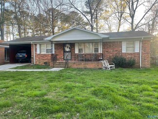 3027 Love Ave NW, Huntsville, AL 35816