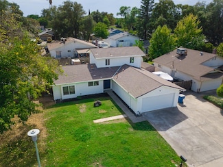 7606 Tierra Arbor Way, Sacramento, CA 95828