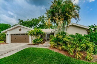 2849 Longleaf Ln, Palm Harbor, FL 34684