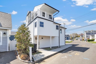 119 Melba St, Milford, CT 06460