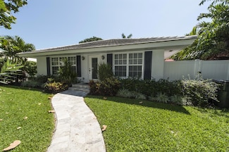 131 Venetian Dr, Delray Beach, FL 33483