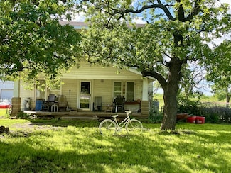 1927 State Highway 59, Jacksboro, TX 76458