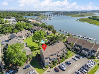 3005 River Dr Unit 209B, Savannah, GA 31404