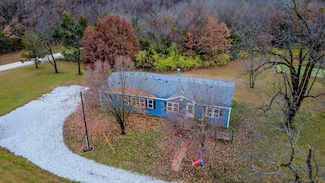 3771 State Route A, Fayette, MO 65248