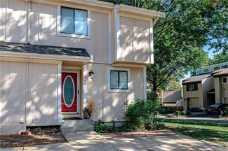 6614 Charles St, Shawnee, KS 66216