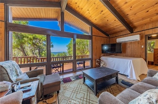 58632 Rainbow Dr, North Fork, CA 93643