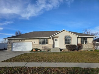 4976 W Wood Spring Dr, West Jordan, UT 84081