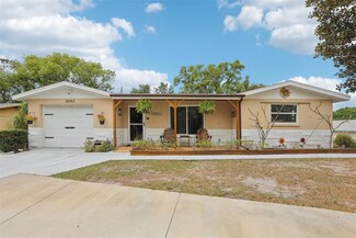 5043 Overlook Dr, New Port Richey, FL 34652