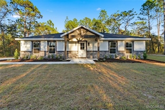 7515 N Windbrook Dr, Citrus Springs, FL 34433