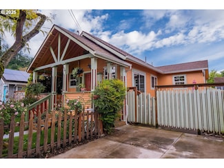 474 Clark St, Eugene, OR 97401