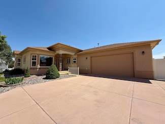 2102 Vivian Ct, Grand Junction, CO 81507