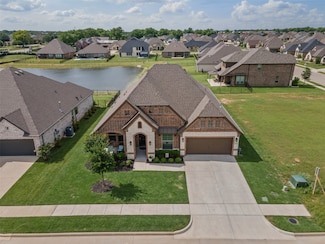 1037 Mickelson Dr, Granbury, TX 76048