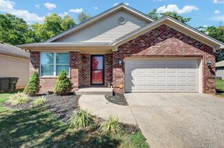 8111 Kismet Dr, Charles Town, IN 47111