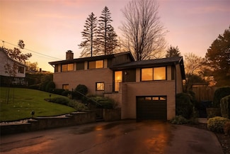 205 Pamela Dr, Allison Park, PA 15101