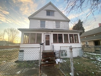 3062 W 48th St, Cleveland, OH 44102
