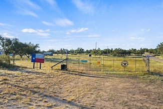 307 Gold-Schaefer Rd, Willow City, TX 78624