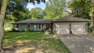 3264 Raccoon Valley Rd, Granville, OH 43023