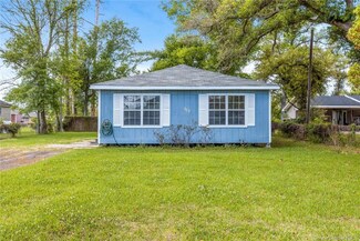 925 Cass St, Sulphur, LA 70663
