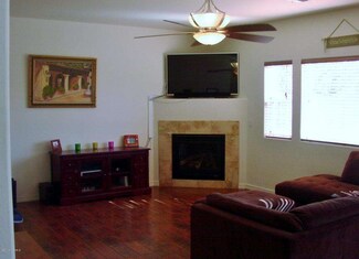 1100 N Pinecliff Dr, Flagstaff, AZ 86001