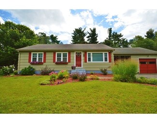 39 Saint Marys Dr, Jefferson, MA 01522