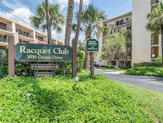 3939 Ocean Dr Unit PH8, Vero Beach, FL 32963