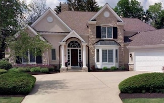 866 Cambridge Ct, Worthington, OH 43085