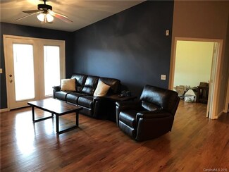 9825 Hyde Glen Ct Unit 9825, Charlotte, NC 28262